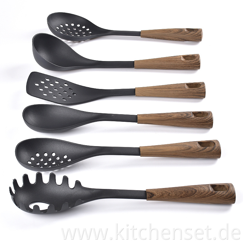 Wooden Kitchen Utensils